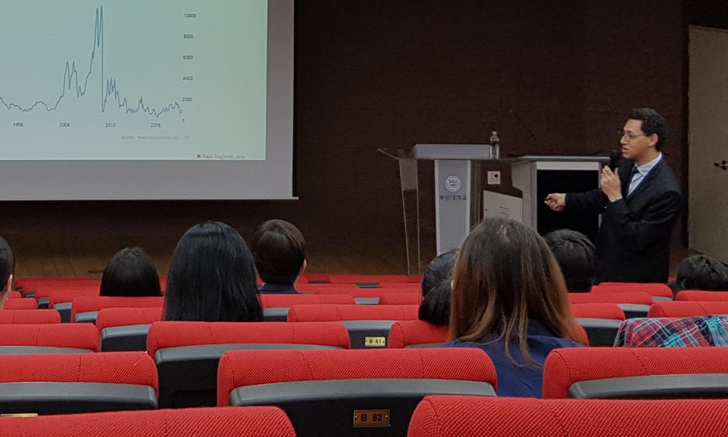 2019년 5월 3일 Nabil Mgrhebi 교수 특강